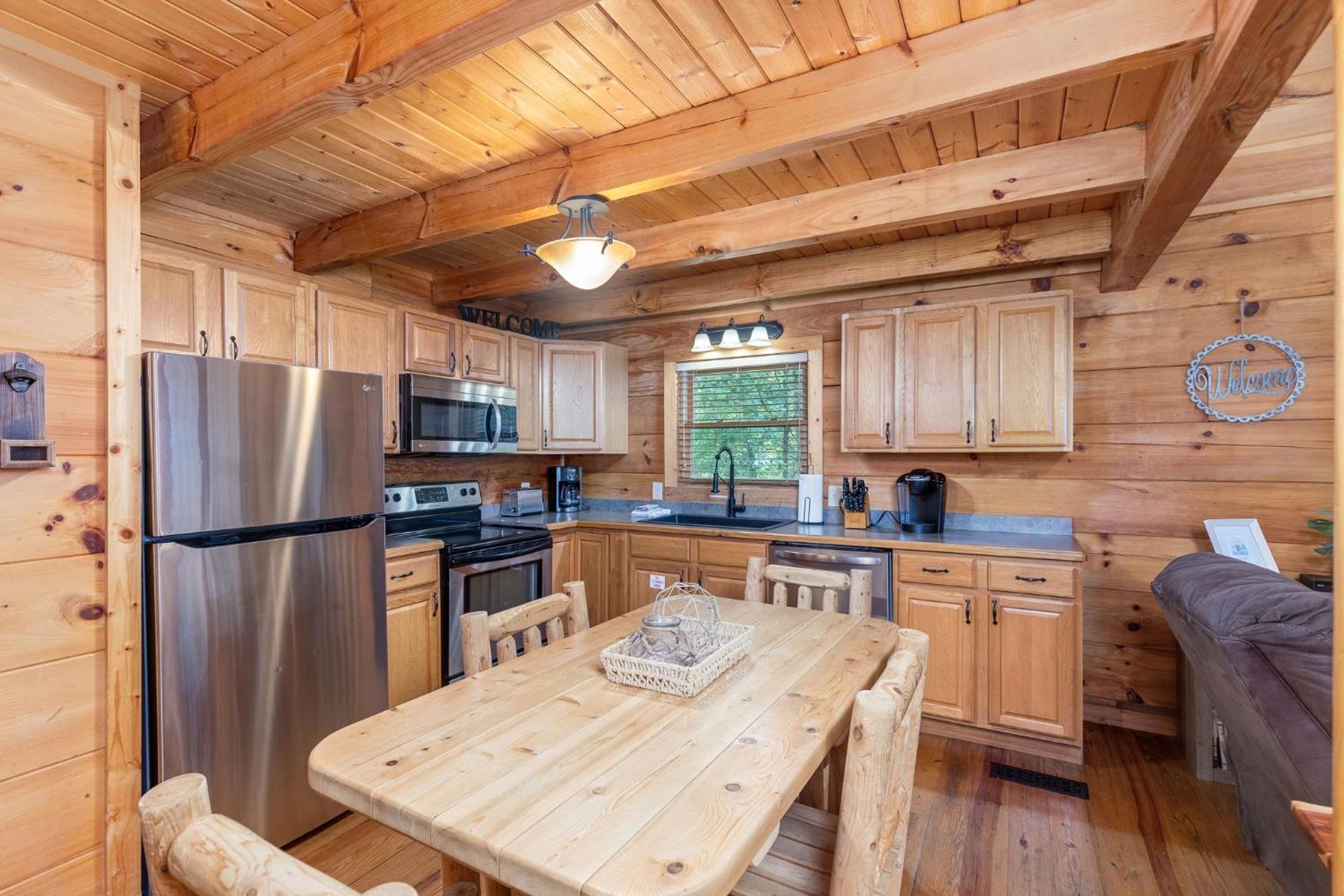 Elegant & Cozy Cabin Near Pigeon Forge Sevierville Eksteriør billede